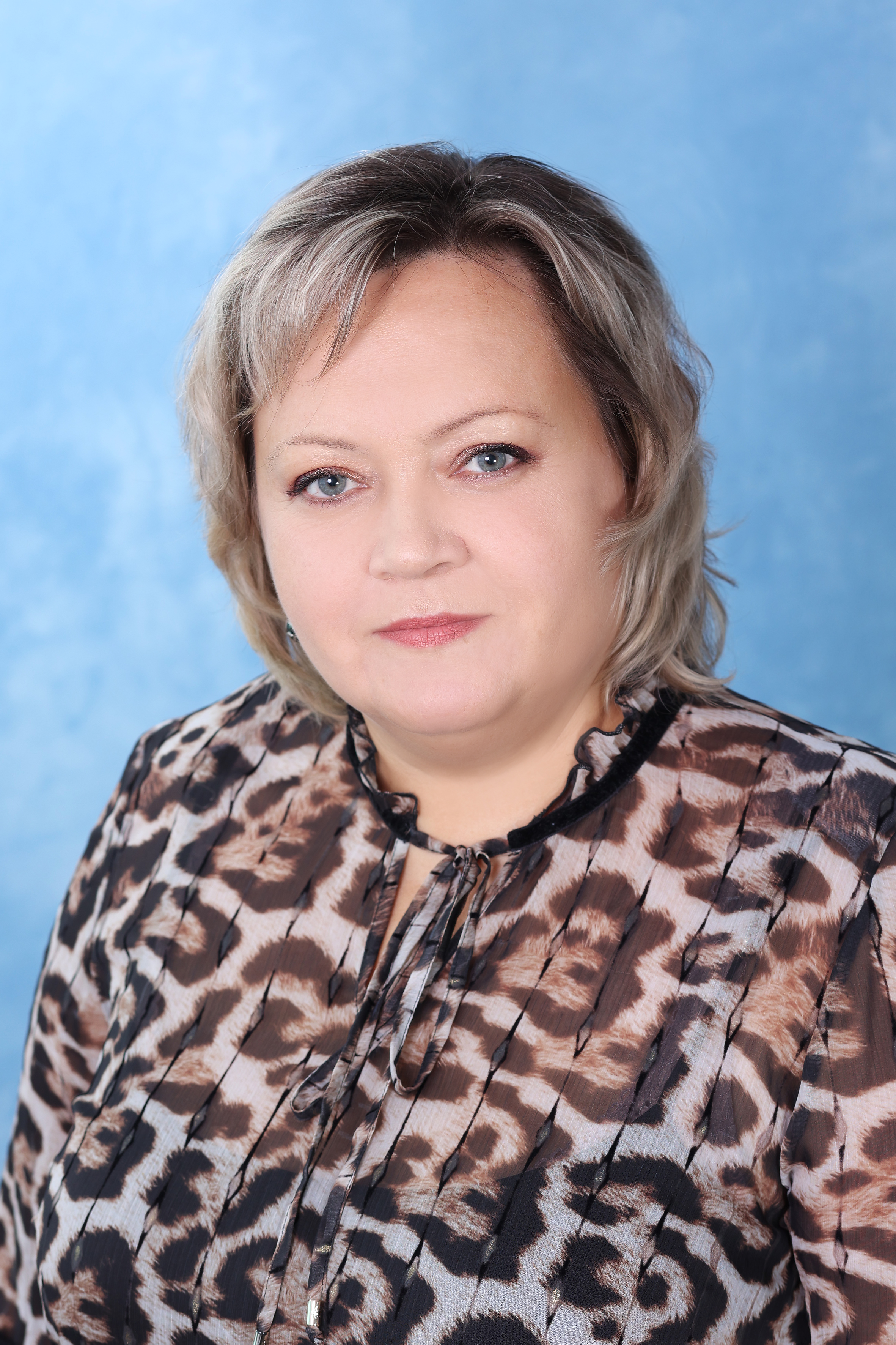 Петрова Елена Леонидовна.